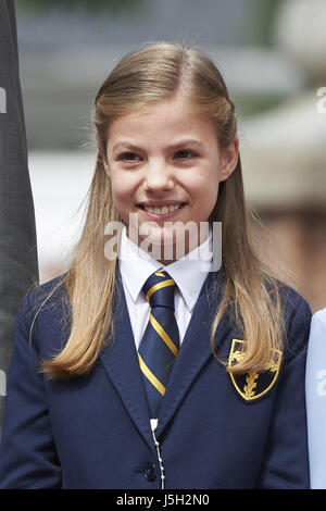 Madrid, Espagne. 17 mai, 2017.Princess Sofia est arrivée Asunción de Nuestra Señora l'Église pour la première Communion de Princess Sofia le 17 mai 2017 à Aravaca près de Madrid. Credit : ZUMA Press, Inc./Alamy Live News Banque D'Images