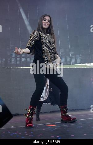 Hailee Steinfeld sur scène pour RADIO KIIS FM's Wango Tango - Concert, StubHub Center, Los Angeles, CA, 13 mai 2017. Photo par : JA/Everett Collection Banque D'Images