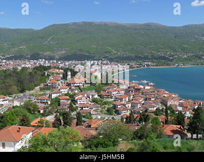 Superbe paysage urbain sur les rives du lac Ohrid en République de Macédoine Banque D'Images