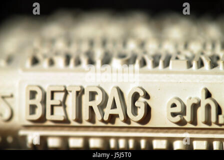 Lettres stamp timbre en caoutchouc approbation montant texte textes estampillé encre Banque D'Images