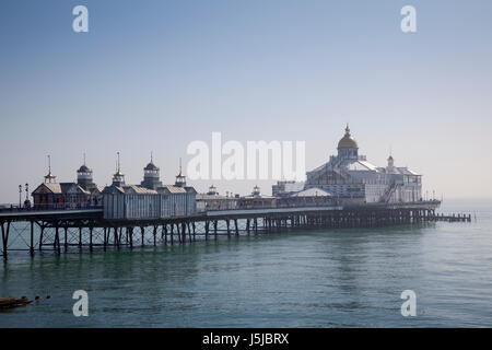 La jetée d''Eastbourne, Sussex Banque D'Images