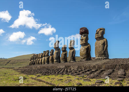 Statues Moai de l'ahu Tongariki - Île de Pâques, Chili Banque D'Images