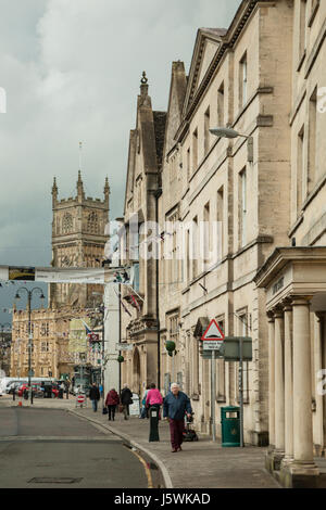 Après-midi de printemps orageux de Cirencester, Gloucestershire, Angleterre. Banque D'Images