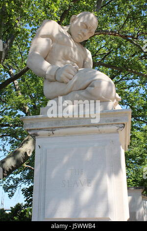 Des statues le long de la rivière Schuylkill à Philadelphie Banque D'Images