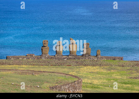 L'ahu Tahai Moai Statues près de Hanga Roa - Île de Pâques, Chili Banque D'Images