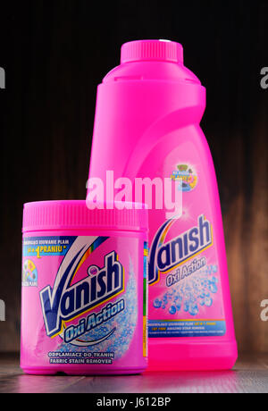 POZNAN, POLOGNE - Jan 19, 2017 : Vanish est une marque de teinture suppression de produits administré par Reckitt Benckiser, vendu en Australie, Inde, Afrique du Sud et bien d'o Banque D'Images