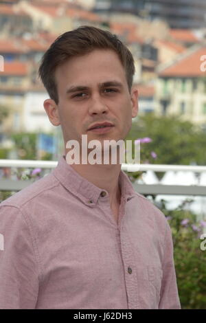 Cannes, France. Le 11 mai, 2016. CANNES, FRANCE - 19 mai : l'Acteur Zsombor Jeger Gebrüder & Co. assiste à la 'photocall' La lune de Jupiter annuel lors de la 70e édition du Festival de Cannes au Palais des Festivals le 19 mai 2017 à Cannes, France Crédit : Frederick Injimbert/ZUMA/Alamy Fil Live News Banque D'Images