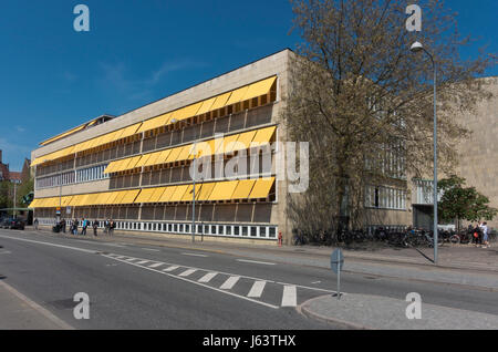 L'ancienne maison de la Radio (DR) à Copenhague, qui abrite maintenant l'Académie Royale de Musique. Conçu par l'architecte Vilhelm Lauritzen à la fin des années 30. Banque D'Images