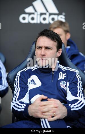 DOUGIE FREEDMAN BOLTON WANDERERS FC MANAGER BOLTON WANDERERS FC MANAGER STADE REEBOK BOLTON ANGLETERRE 05 Janvier 2013 Banque D'Images