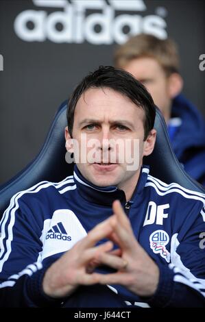 DOUGIE FREEDMAN BOLTON WANDERERS FC MANAGER BOLTON WANDERERS FC MANAGER STADE REEBOK BOLTON ANGLETERRE 05 Janvier 2013 Banque D'Images