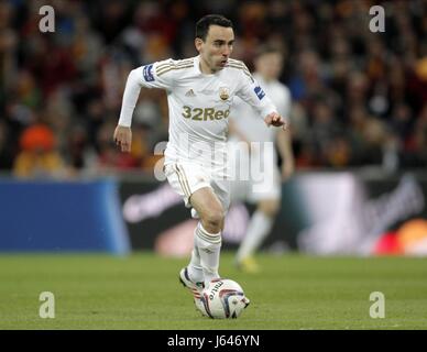 LEON BRITTON Swansea City FC STADE DE WEMBLEY Londres Angleterre 24 Février 2013 Banque D'Images