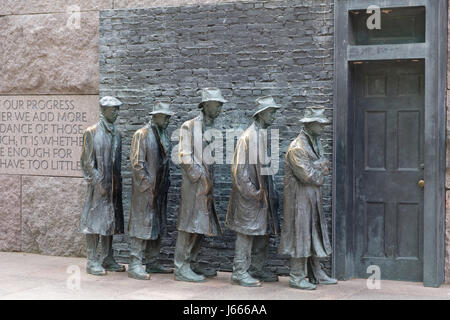 Grande Dépression Breadline avec porte, FDR Memorial, Washington, DC Banque D'Images