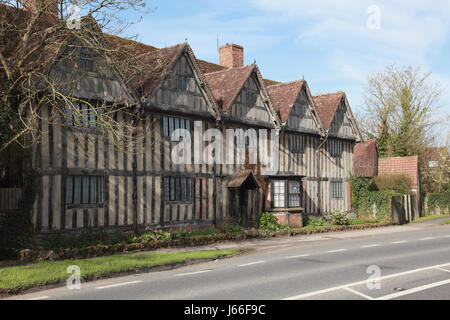 A la fin du 16ème siècle maison de la route principale A423, à long Itchington Warwickshire Banque D'Images