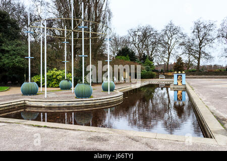 Le Festival des jardins, aujourd'hui désaffecté construit en 1951 dans le cadre du Festival de la Grande-Bretagne célébrations, Battersea Park, London, UK Banque D'Images