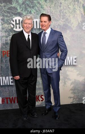 David Lynch, Kyle MacLachlan aux arrivées de Twin Peaks Premiere, le théâtre à l'Ace Hotel, Los Angeles, CA, 19 mai 2017. Photo par : Priscilla Grant/Everett Collection Banque D'Images