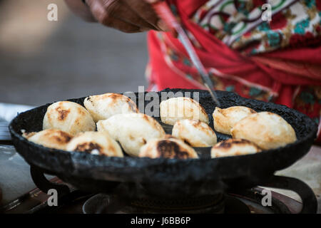 South Indian snack-aape, Mumbai, Maharashtra Banque D'Images