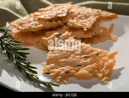 Chips fromage aux herbes Banque D'Images