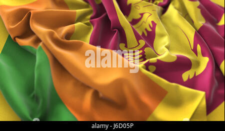 Sri Lanka Flag Waving magnifiquement ébouriffé Portrait Macro Shot Banque D'Images