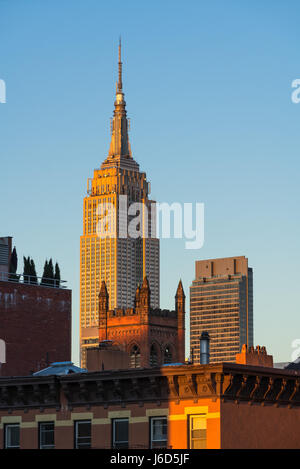 L'Empire State Building au coucher du soleil. New York City Banque D'Images