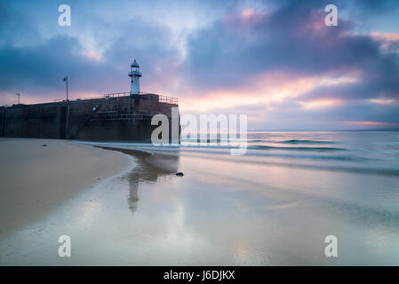 Smeaton's Pier, St Ives Banque D'Images
