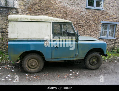 L'emblématique Land Rover véhicule quatre roues motrices Banque D'Images