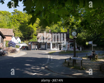 Le petit village de Burley est un attrait majeur pour les visiteurs de la nouvelle forêt,c'est un village qui s'enorgueillit d'une histoire haute en couleur et est probablement l'être Banque D'Images