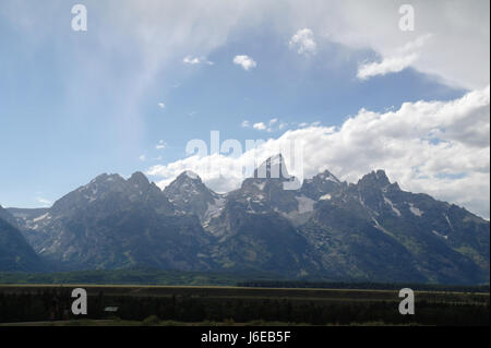 Voir, avec Grand Teton dans le centre, de la cathédrale Groupe de pics, de Teton Participation Vue Sur Le Glacier, au nord de Jackson, Wyoming, USA Banque D'Images