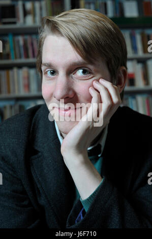 Owen Hatherley (né le 24 juillet 1981 à Southampton, UK), écrivain et journaliste britannique basé à Londres qui écrit principalement sur l'architecture, de la politique et de la culture. Banque D'Images