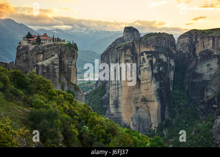 Monastère Sainte Trinité, (Agia Trias) , les météores Grèce Banque D'Images