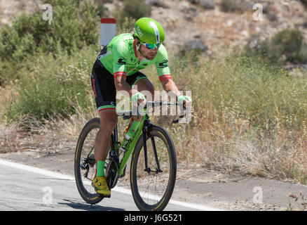 Palmdale, Californie. Le 20 mai 2017. Wouter Wippert Équipe d'Cannondale-Drapac Pro Cycling Team (USA) trails la course lors de l'étape 7 sur le Mt. Emma Rd. de Palmdale, Californie. Plus tard Wippert quittent la scène.Crédit : John Geldermann/Alamy Live News Banque D'Images