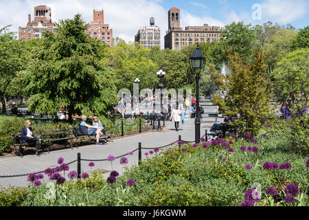 Washington Square Park, Greenwich Village, NEW YORK, USA Banque D'Images