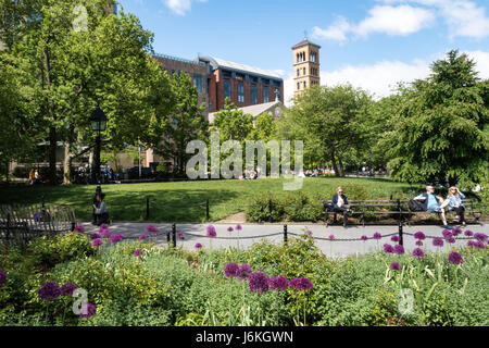 Washington Square Park, Greenwich Village, NEW YORK, USA Banque D'Images