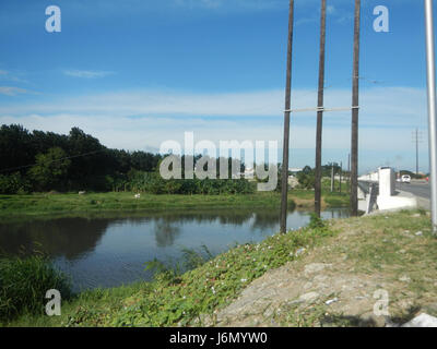 09889 Santa Maria Bulacan Bridge 3 Lalakhan La route de contournement de Santa Clara Santa Maria River Banque D'Images