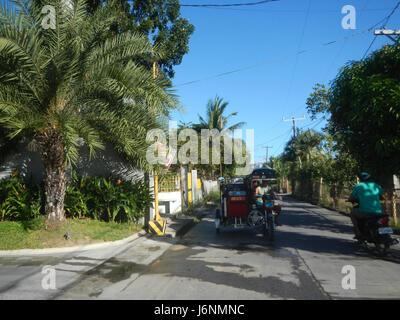 07532 San Rafael Memorial Park Highway San Roque Bulacan ferme au marché Road 04 Banque D'Images