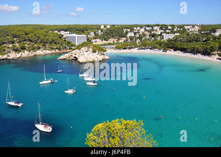La plage de Cala Galdana Minorque île Baearic - vue sur la plage et sur la mer Banque D'Images