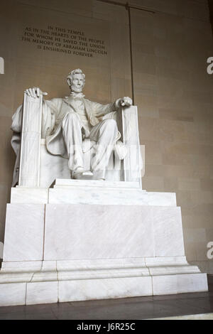 L'intérieur de la statue d'Abraham Lincoln Lincoln Memorial Washington DC USA Banque D'Images