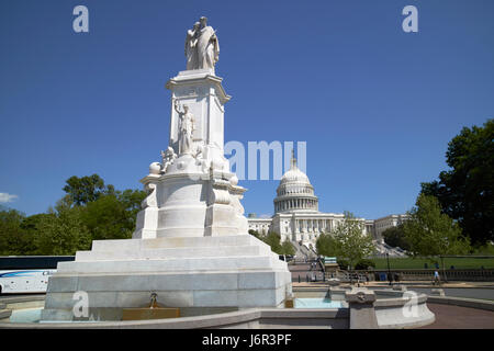 Monument de la paix en face de l'United States Capitol building Washington DC USA Banque D'Images