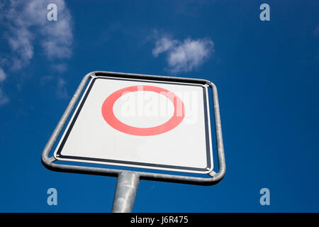 Inscrivez-vous signe de la circulation du signal quadratique carré signe vide panneaux bleu signal Banque D'Images
