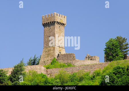 Forteresse toscane italie chateau tour du château forteresse ruine toscane mur pinnacle Banque D'Images