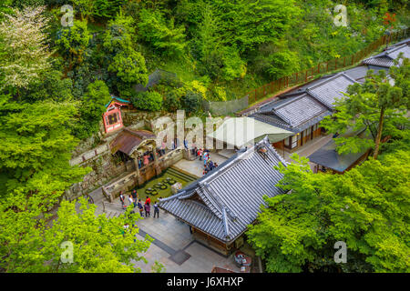 En cascade Otowa Kiyomizudera Banque D'Images