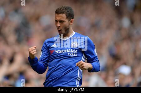 EDEN HAZARD DE CHELSEA CHELSEA CELEBRA V SUNDERLAND stade de Stamford Bridge Londres Angleterre 21 Mai 2017 Banque D'Images