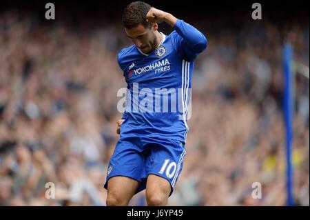 EDEN HAZARD DE CHELSEA CHELSEA CELEBRA V SUNDERLAND stade de Stamford Bridge Londres Angleterre 21 Mai 2017 Banque D'Images