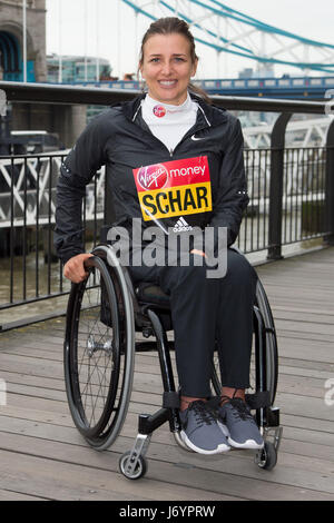 Une séance de photos pour les athlètes en fauteuil roulant en compétition dans le Marathon de Londres 2017 comprend : Manuela Schar Où : London, Royaume-Uni Quand : 21 Avr 2017 Crédit : Alan West/WENN.com Banque D'Images