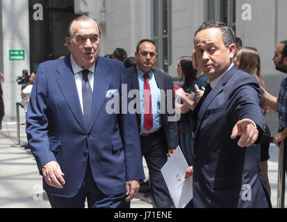 Madrid, Espagne. 22 mai, 2017. Fernando Fernández Tapias durant la célébration de la 33 titre de ligue espagnole dans la ville de Madrid. Gtres más información : crédit en ligne Comuniación,S.L./Alamy Live News Banque D'Images