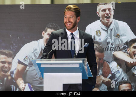 Madrid, Espagne. 22 mai, 2017. Au cours de la célébration de la 33 titre de ligue espagnole dans la ville de Madrid. Gtres más información : crédit en ligne Comuniación,S.L./Alamy Live News Banque D'Images