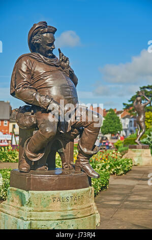 La statue commémorative de Gower à William Shakespeare se trouve dans les jardins de Bancroft au cœur de Stratford Upon Avon, Warwickshire Banque D'Images