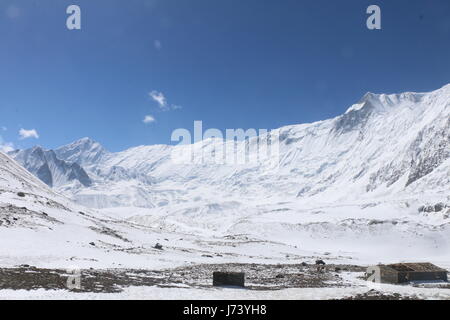 Annapurna Himalaya entourant le lac Tilicho Manang Népal Banque D'Images