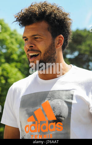 Portraits de joueur de tennis français Jo-Wilfried Tsonga Banque D'Images