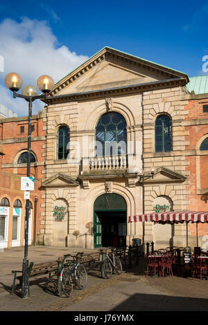 Royaume-uni, Angleterre, Derby, Derbyshire, rue Albert, 1864 entrée du marché Banque D'Images