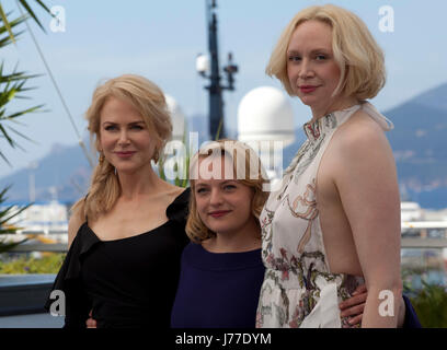 Cannes, France. 23 mai, 2017. Nicole Kidman, Elisabeth Moss et Gwendoline Christie en haut du lac : China Girl photo appel à la 70e Festival de Cannes le mardi 23 mai 2017, Cannes, France. Crédit photo : Doreen Kennedy/Alamy Live News Banque D'Images